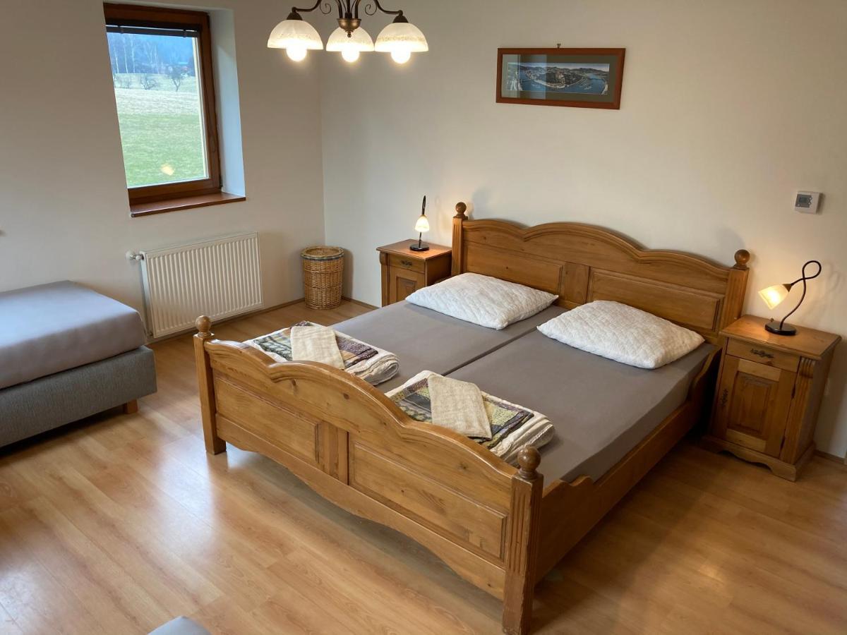 Pension Hofberg Jetrichovice  ภายนอก รูปภาพ