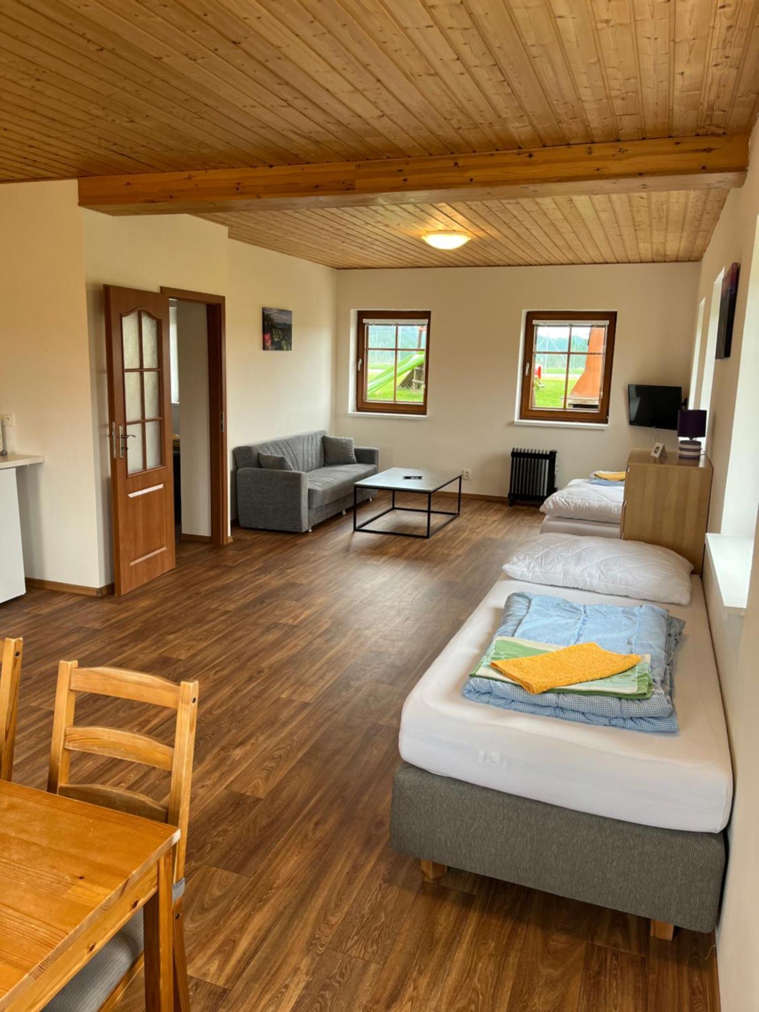 Pension Hofberg Jetrichovice  ภายนอก รูปภาพ